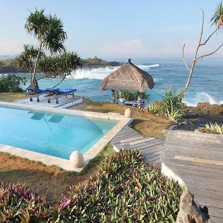 Villa Lumba Lumba - Oceanfront & Spectacular View! 누사 렘봉안 외부 사진