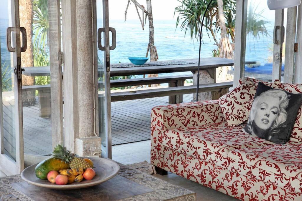 Villa Lumba Lumba - Oceanfront & Spectacular View! 누사 렘봉안 외부 사진