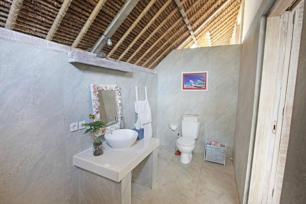 Villa Lumba Lumba - Oceanfront & Spectacular View! 누사 렘봉안 외부 사진