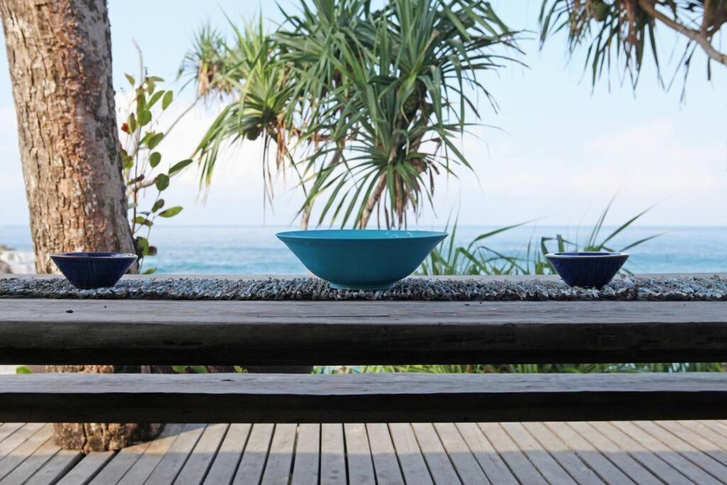 Villa Lumba Lumba - Oceanfront & Spectacular View! 누사 렘봉안 외부 사진